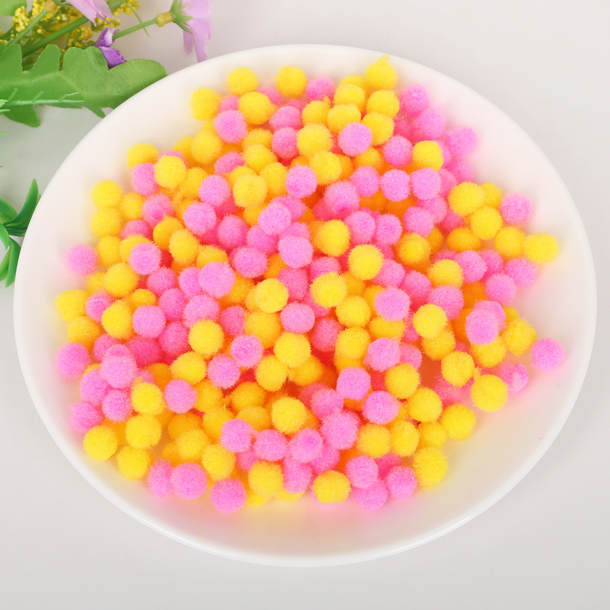 Soft and Fluffy Craft Pom Pom Balls ( 500 pieces ) 38