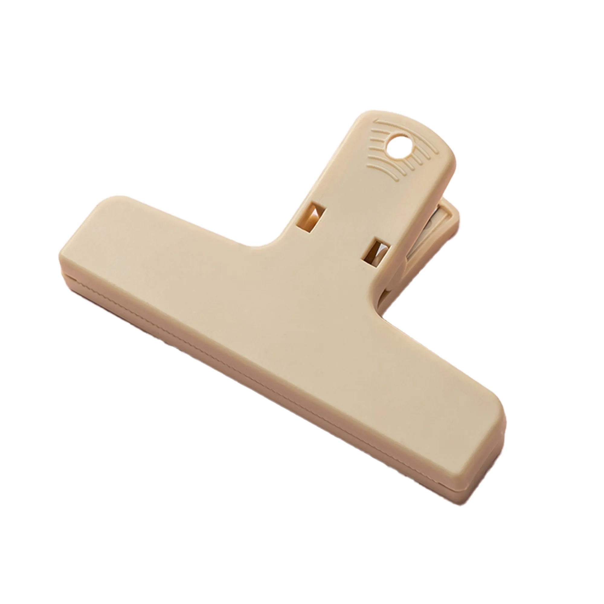 Long Tail Plastic Clip 3