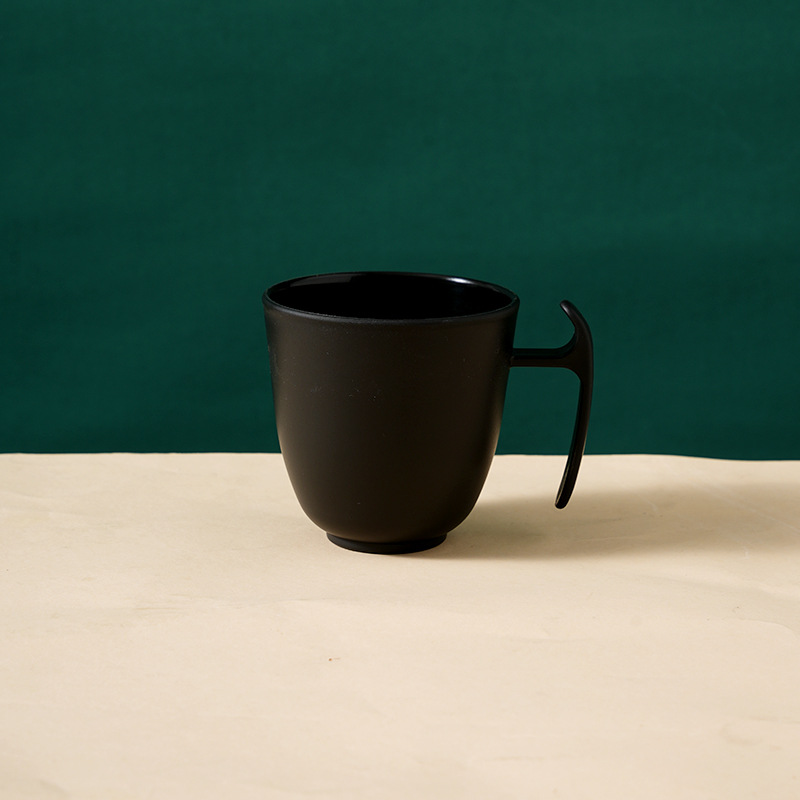 Plastic Reusable Fall Protection Coffee Mug 3