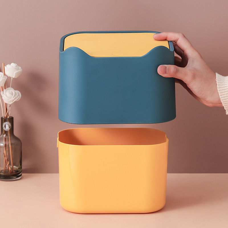 Mini Desktop Trash Can w/Lid 9