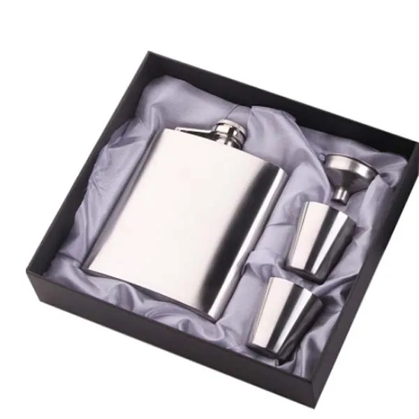 Silver Stainless Steel Leak Proof Hip Flask Set 7