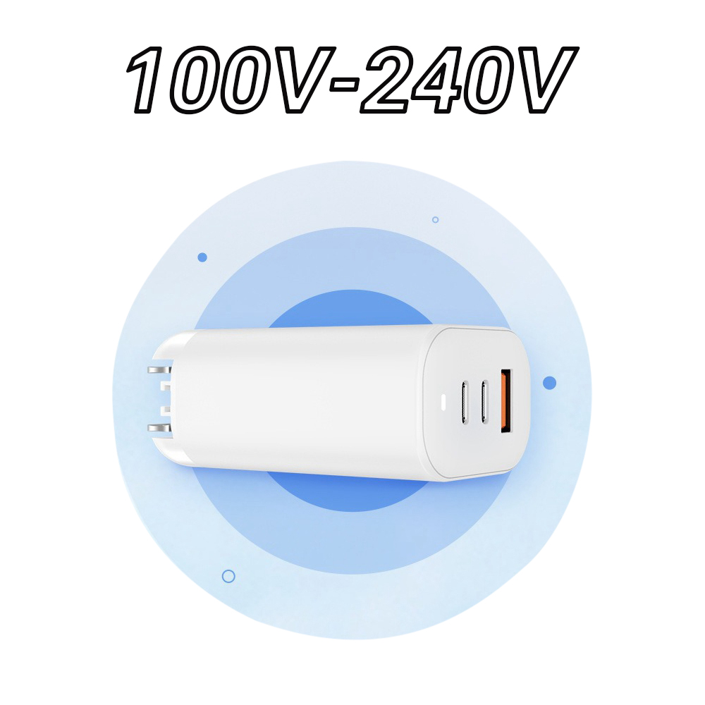 GaN 3-Port Power Adapter with Foldable Plug 5