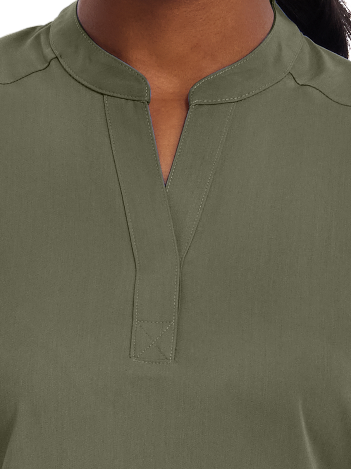 Healing Hands - HH Purple Label - Women's 2-Pocket Journey Relaxed Fit Top 36