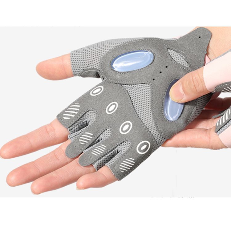 Breathable Workout Gloves for Women 2