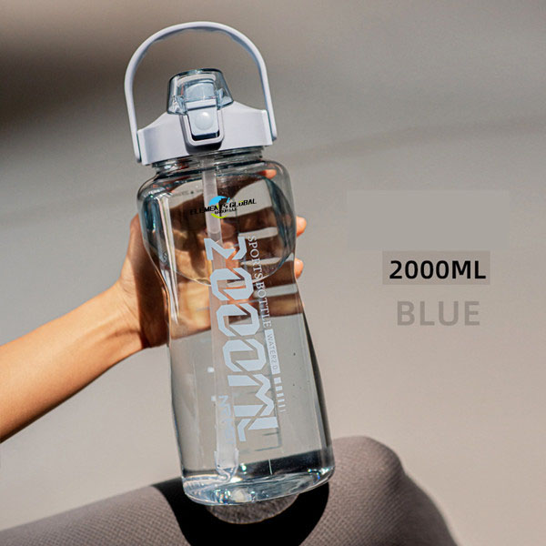 Large-capacity sports water bottle 4