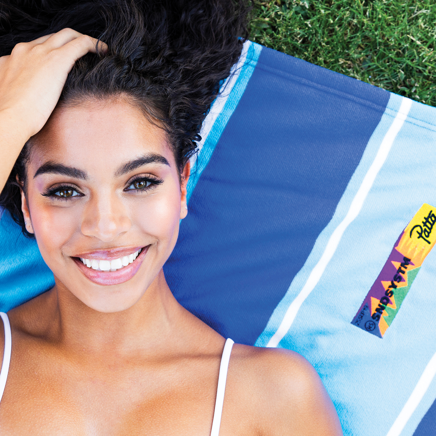 Cabana Stripe Microfiber Beach Towel 4-2