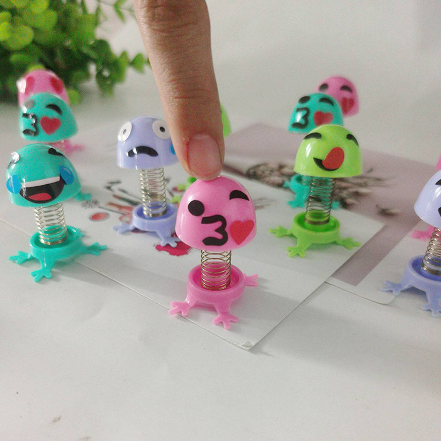 Compact Cute Plastic Bouncing Spring Toy Desk Ornament 3
