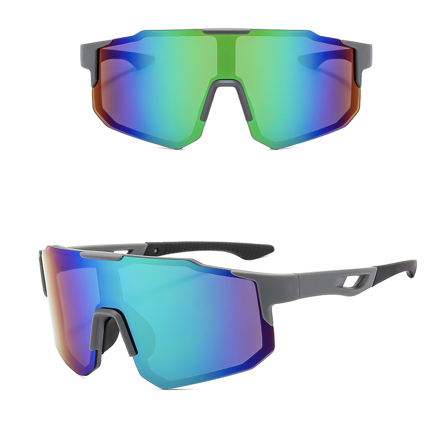 Mirrored Sunglasses 13