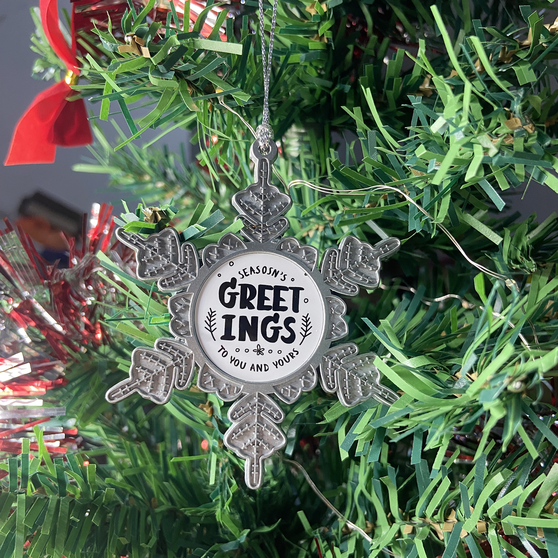 Free Shipping Die Cast Snowflake Ornament 8