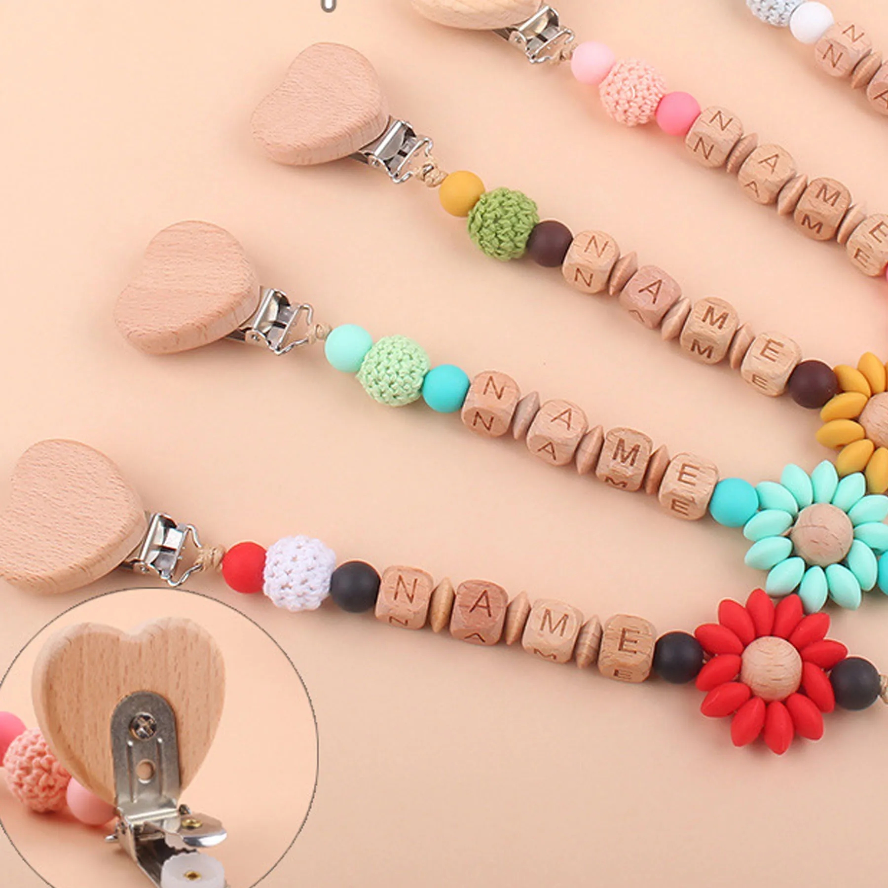 Baby Beech Soothing Pacifier Clip 1