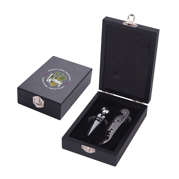 Low MOQ Stainless Steel Wine Opener & Stopper Set in a Wood Case 4