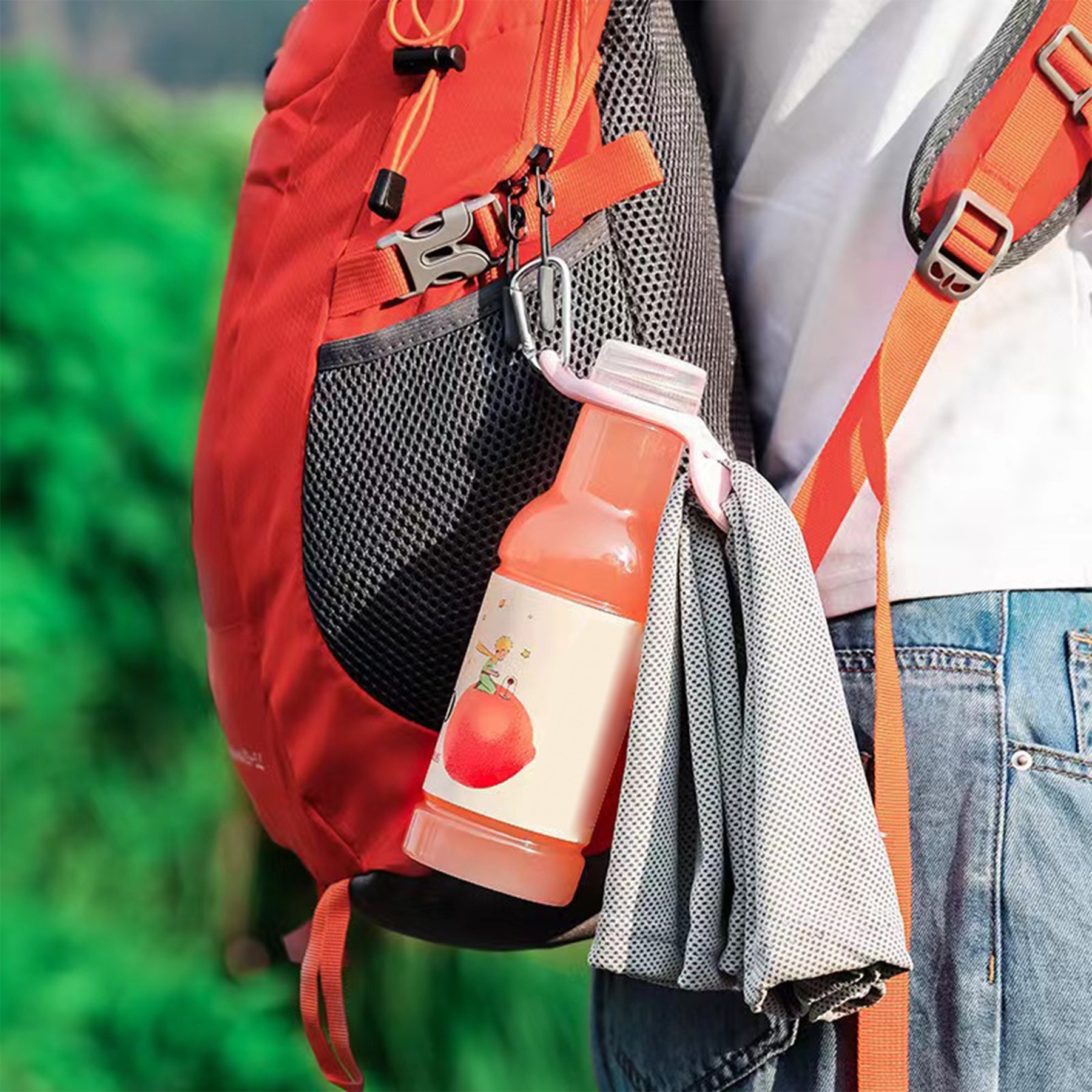 Multi-Functional Bottle Clip 1