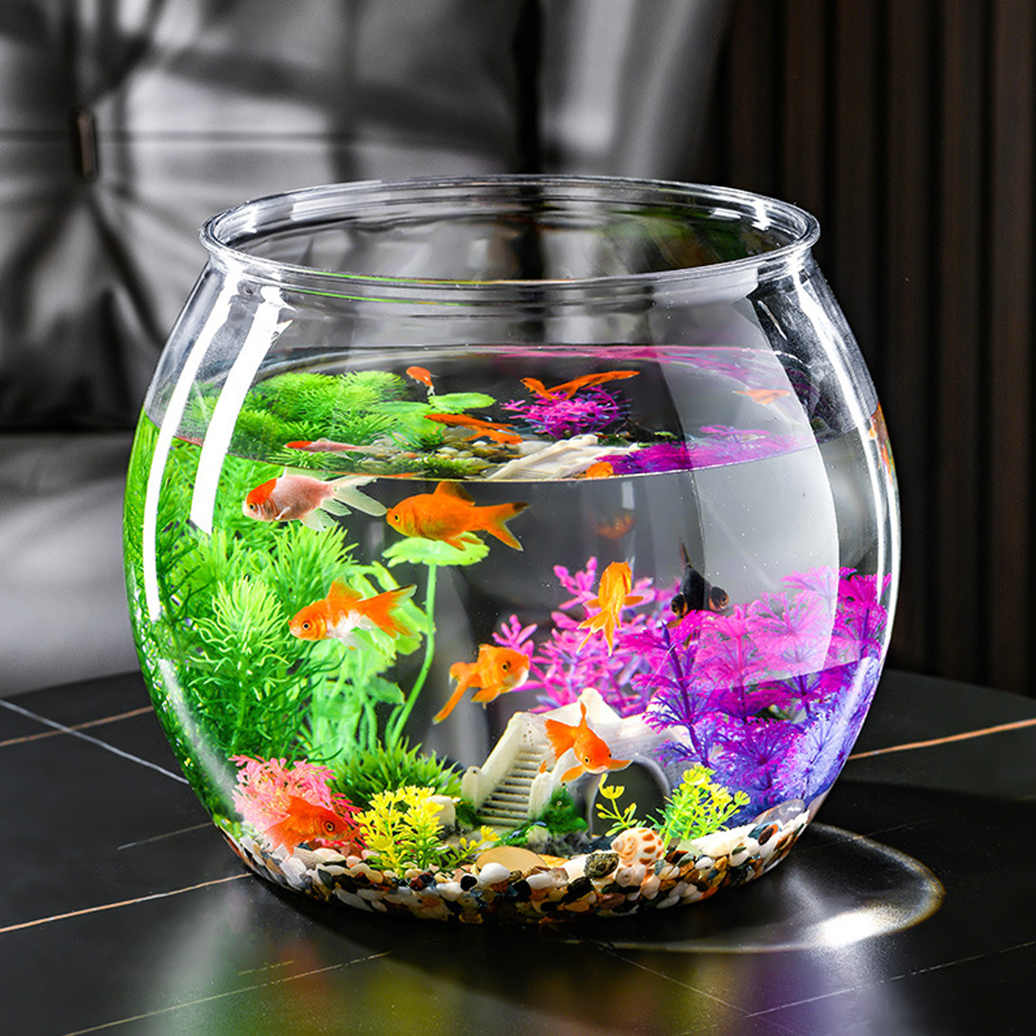 Clear Round PET Plastic Fish Tank 4