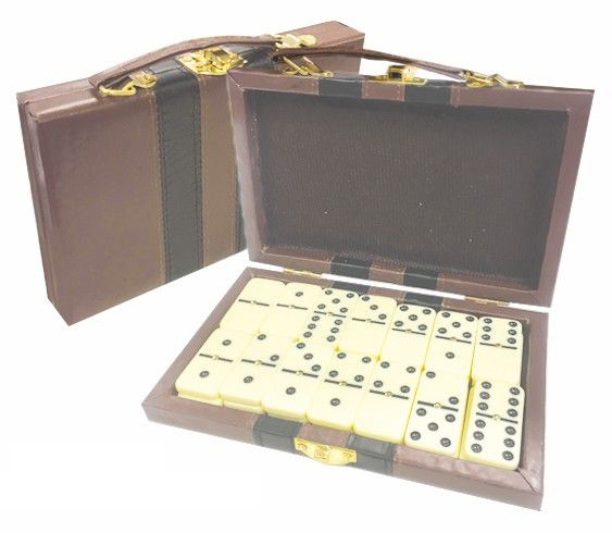 Large Domino Set With Deluxe Storage Case 2