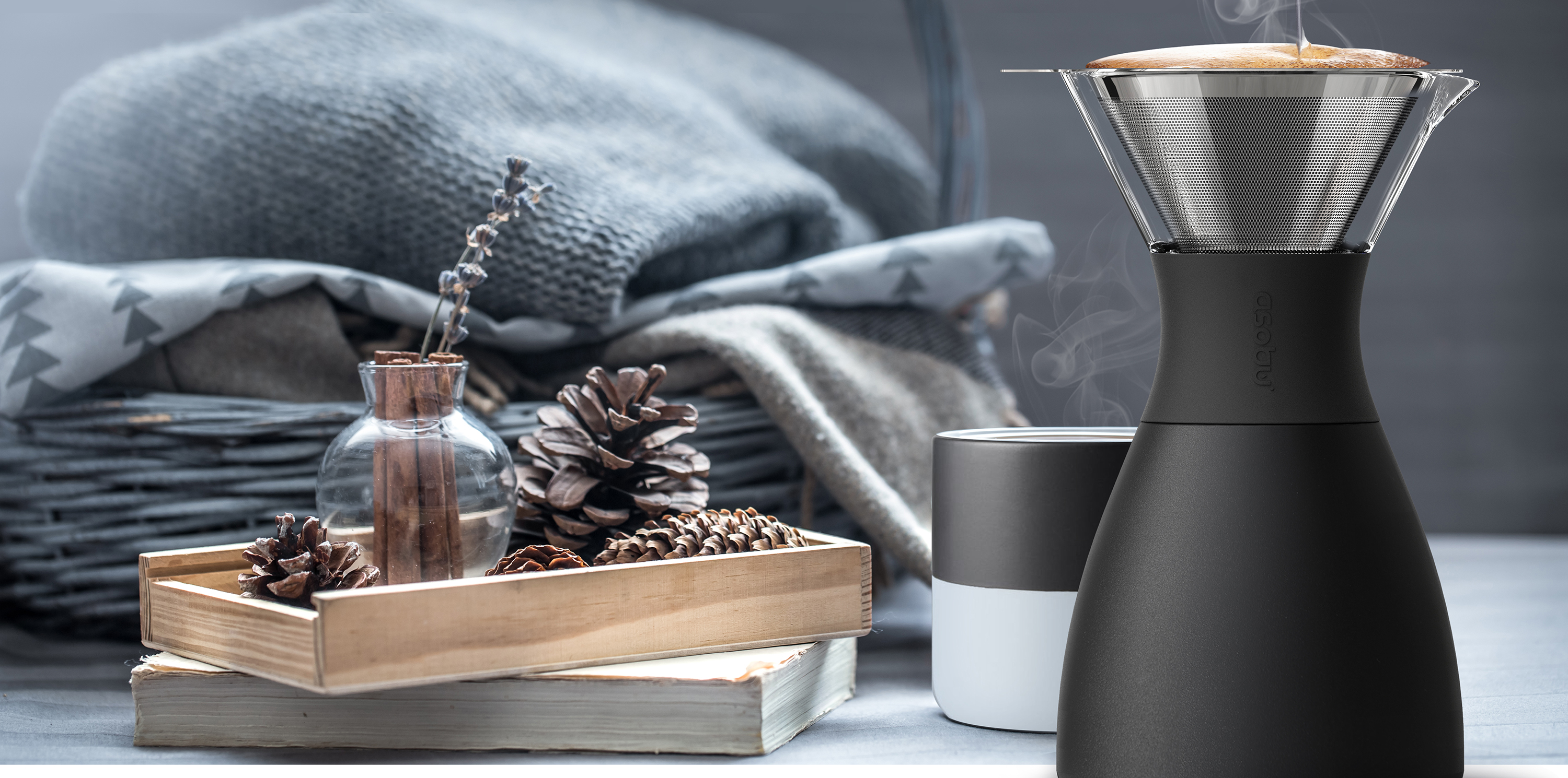 Asobu 40 Oz. Pourover Insulated Coffee Maker 5