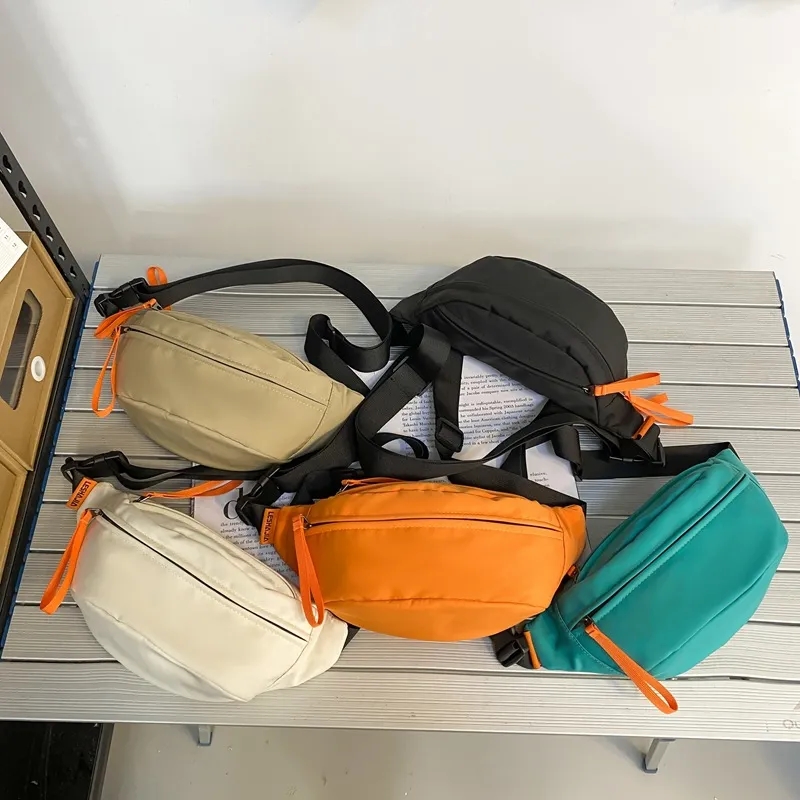 Bumbags and Fanny Packs 8