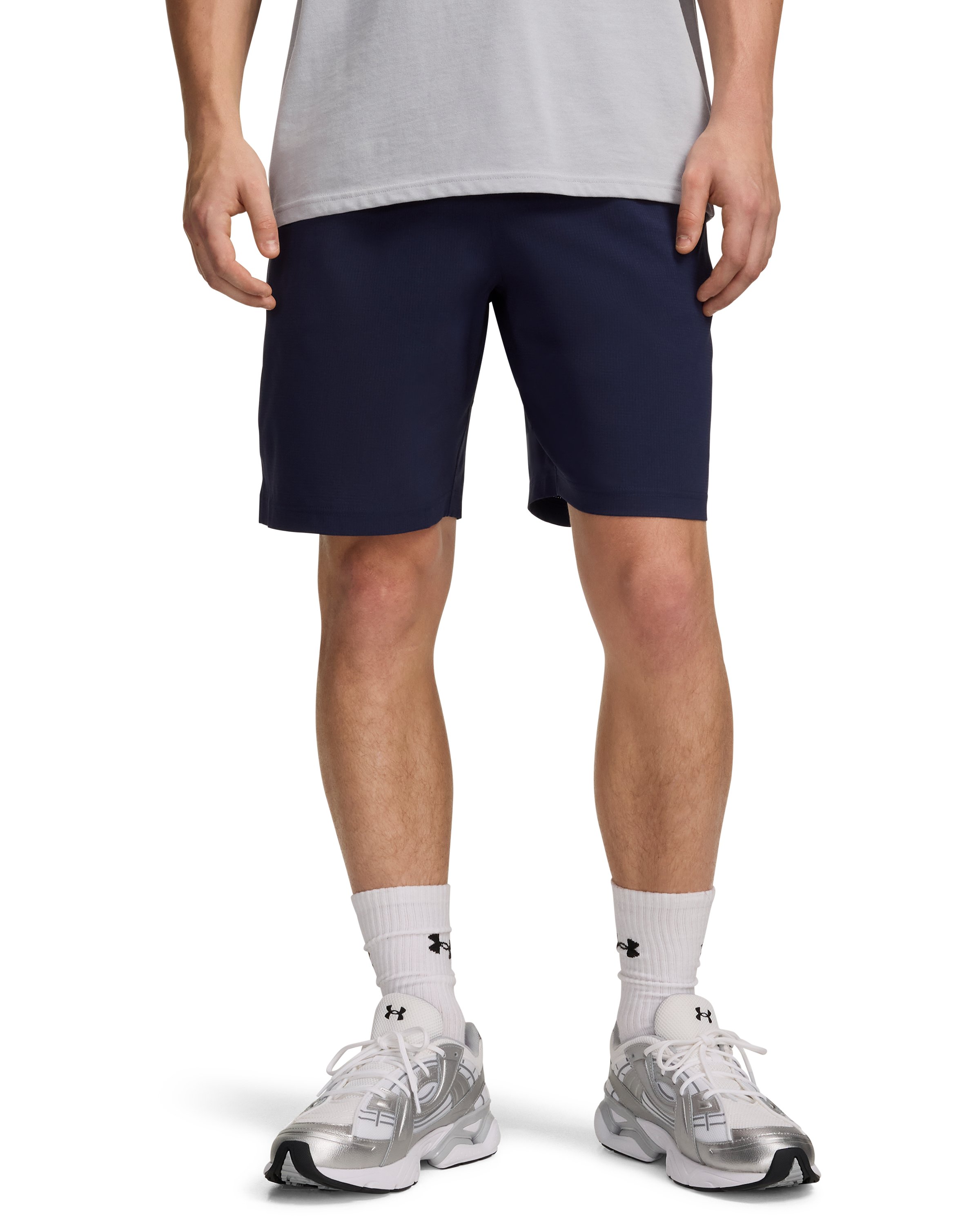 UA Motivate Vented Men's 9 Shorts 9