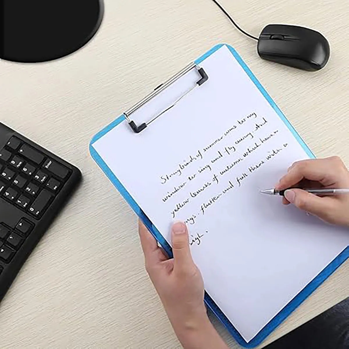 With Hangable Low Profile Clip and Side Ruler A4 Clipboards 2