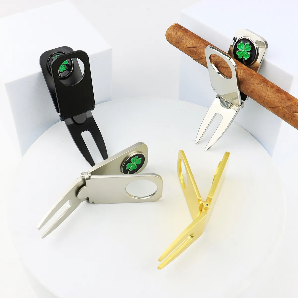 3 In 1 Golf Tool - Divot Fixer, Ball Marker And Cigar Holder 10