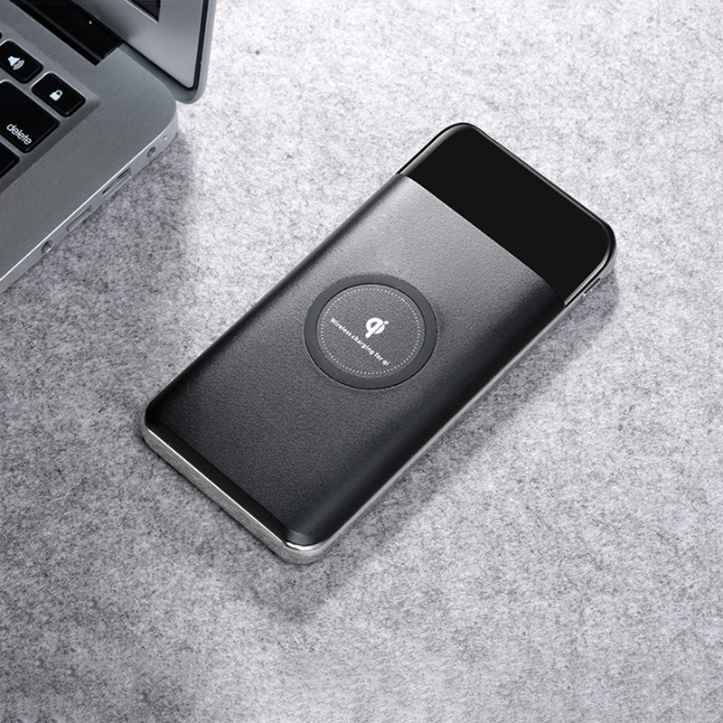 Portable Power Bank w/Wireless Charging Pad 3