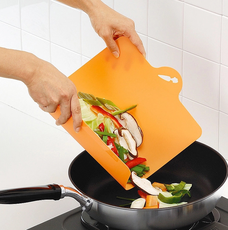 Plastic Cutting Board/Chopping Board 6