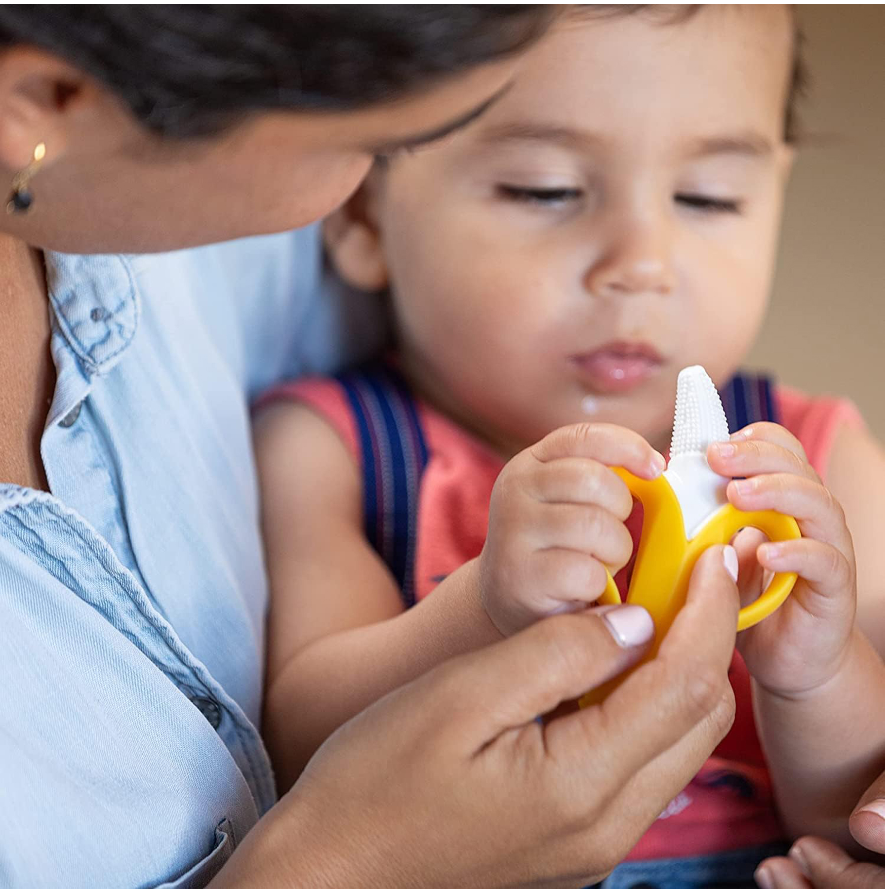 Banana Teething Toy for Kids and Pets 3