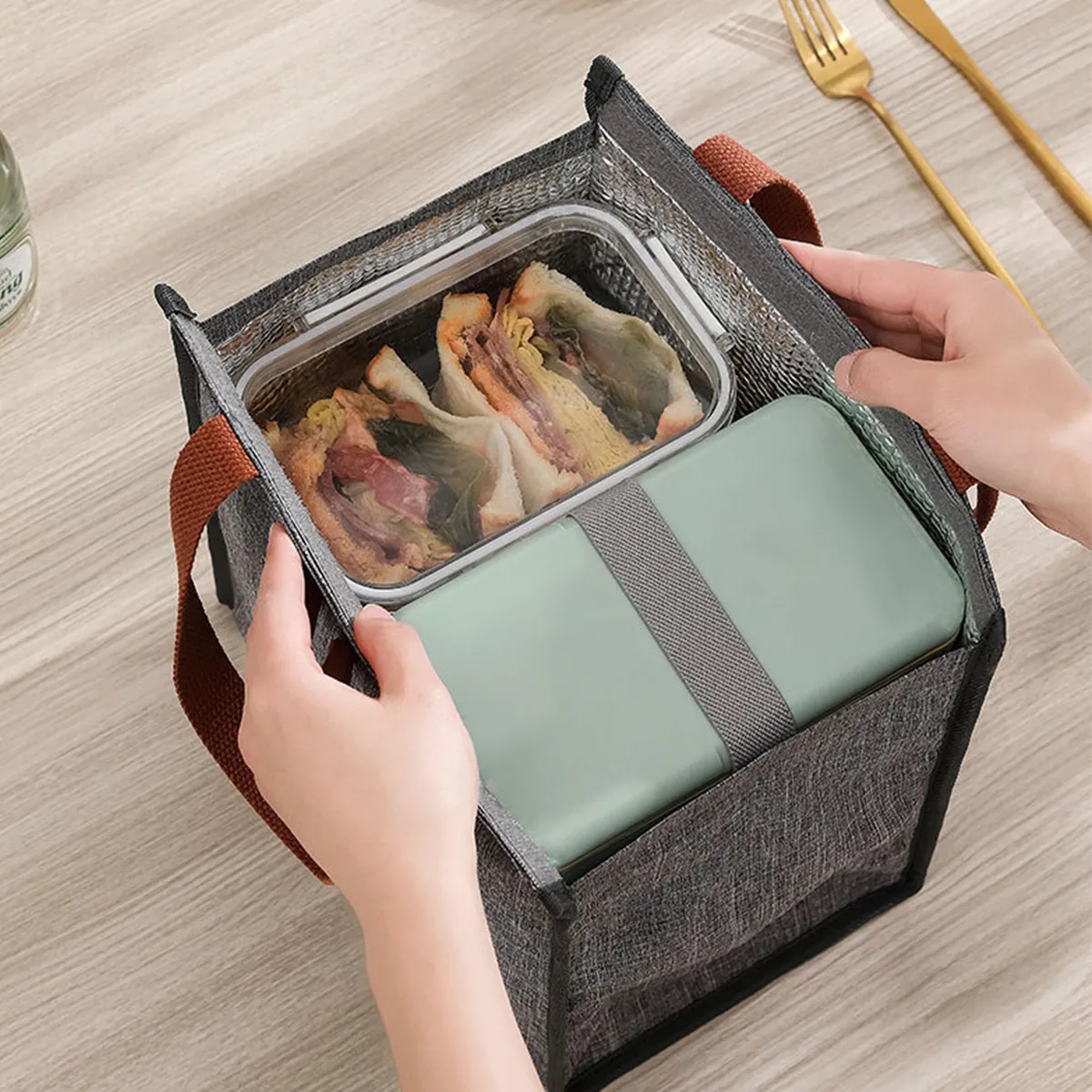 4 Styles Lunch Insulated Cooler Bags Picnic Outdoor Handbag 8