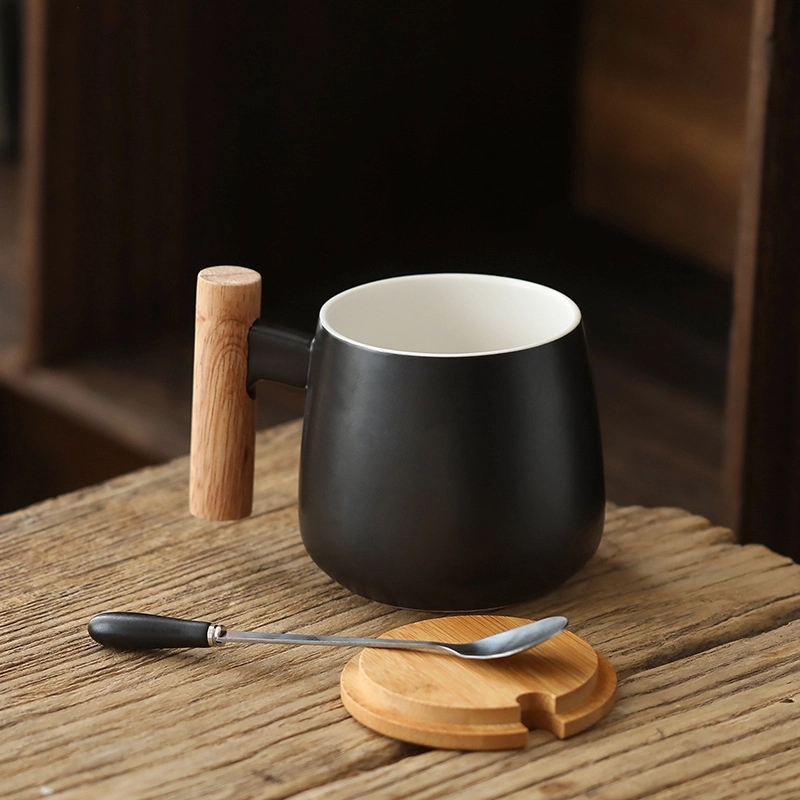 Custom 15 OZ Wooden Handle Coffee Mug with Lid and Spoon 7