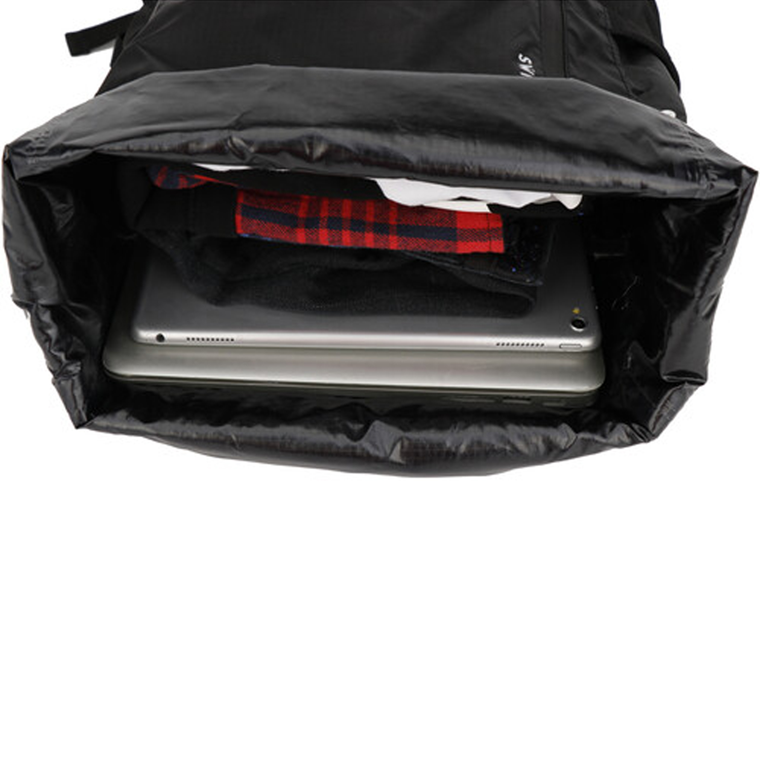 SwissDigital® Goose Ultra Light Water Resistant Foldable Large Backpack 11