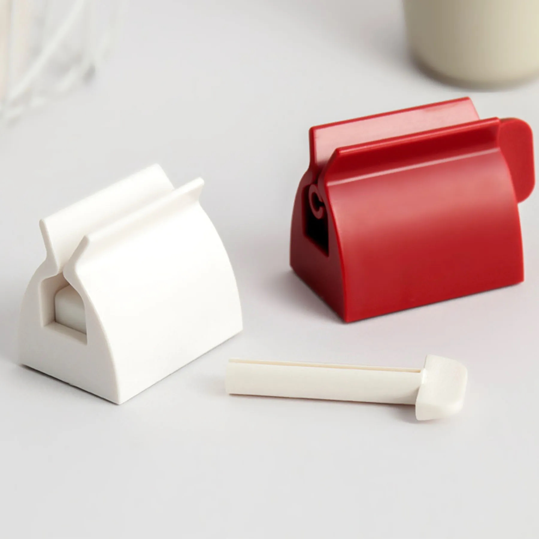 Rolling Tube Toothpaste Squeezer 3