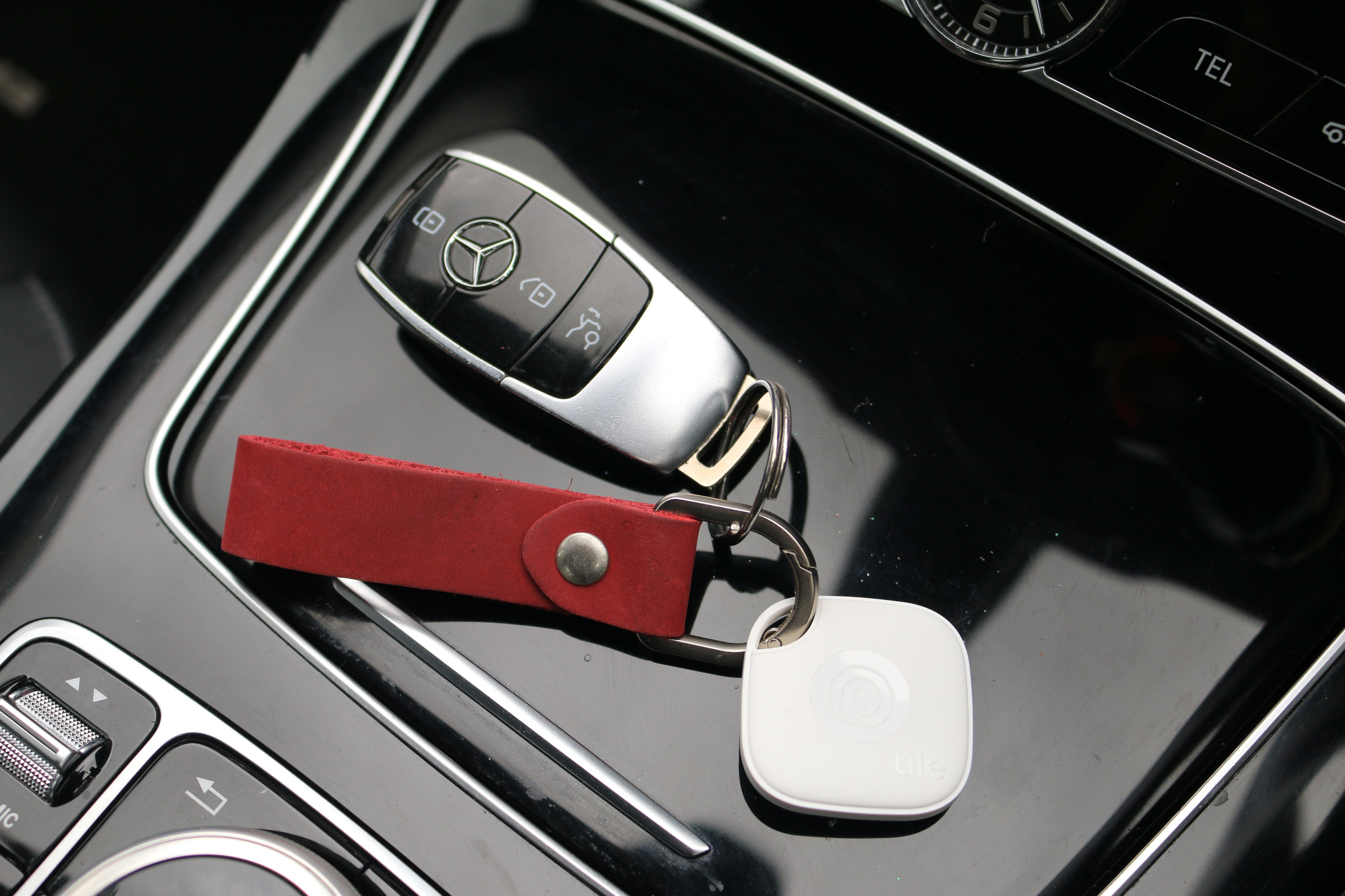 New Tile Mate with Full Grain Leather Key Fob 12
