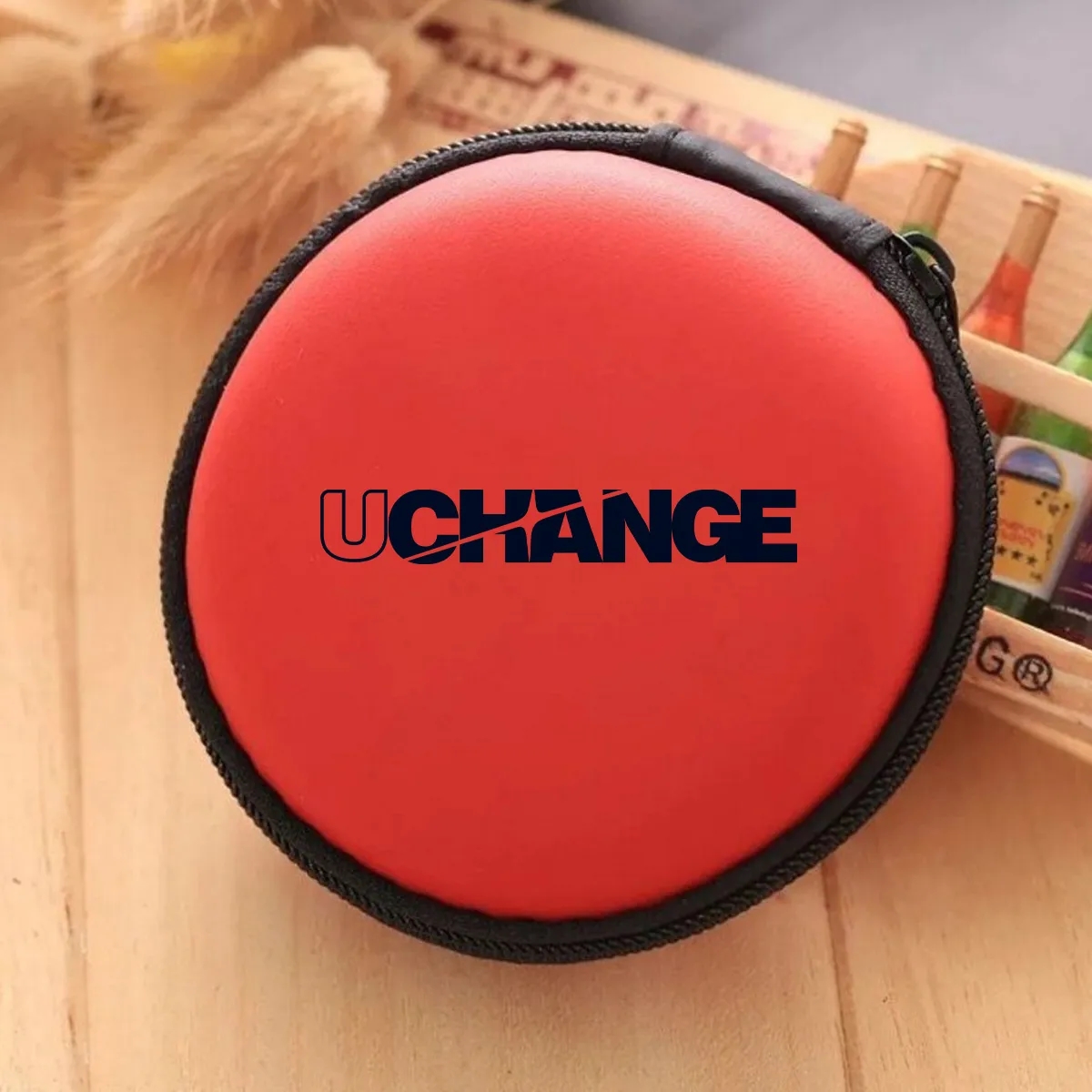 Compact Round Earbud Case With Zipper 2