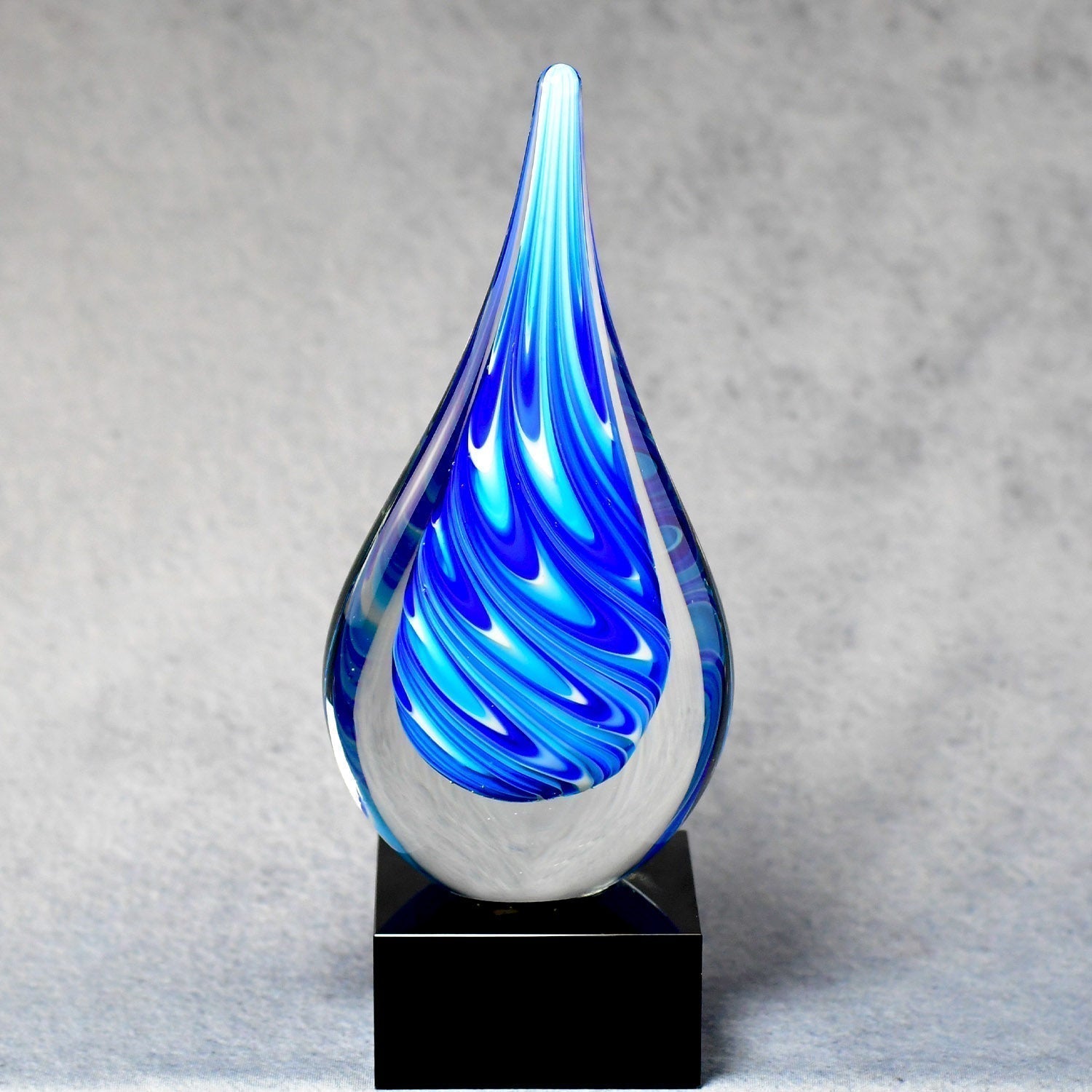 Blue/White Teardrop On Black Glass Base 3