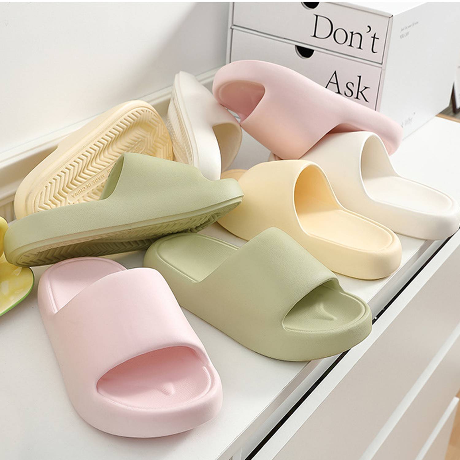 Summer EVA anti slip thick soled bathroom women's slippers 2