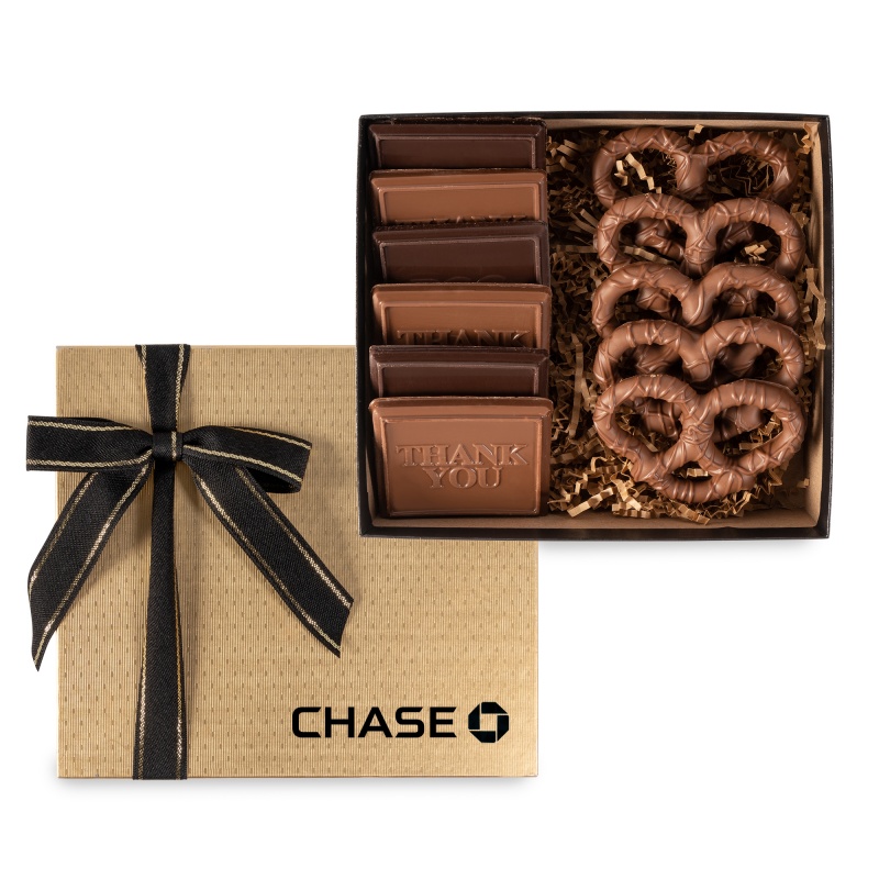 6 Piece Cookie Gift Box with Chocolate Pretzels 3