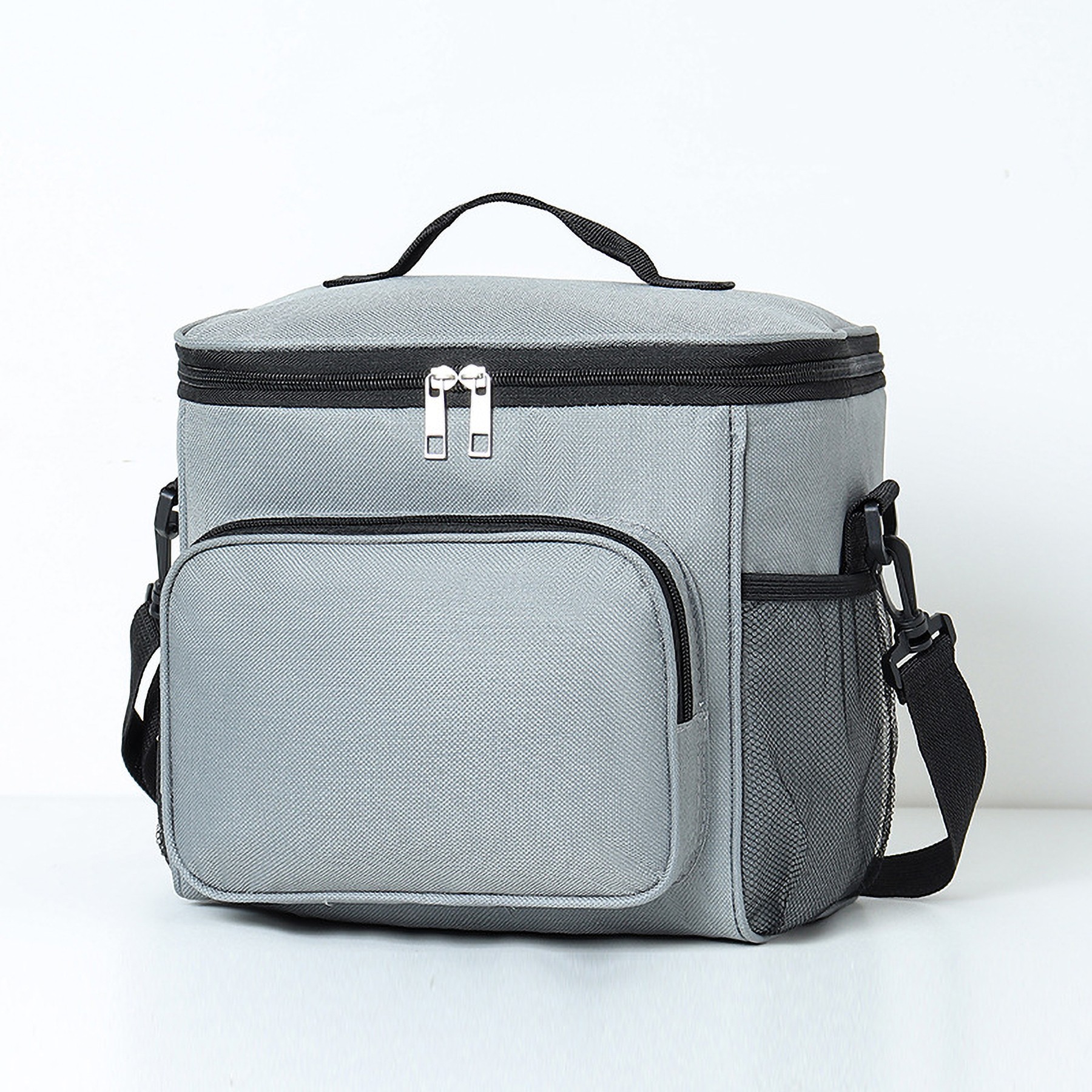Leakproof Lunch Bag With Adjustable Shoulder Strap 1