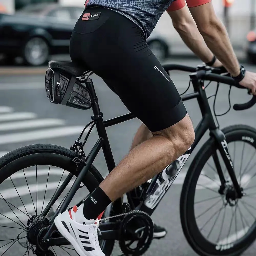 Bicycle tail bag 1