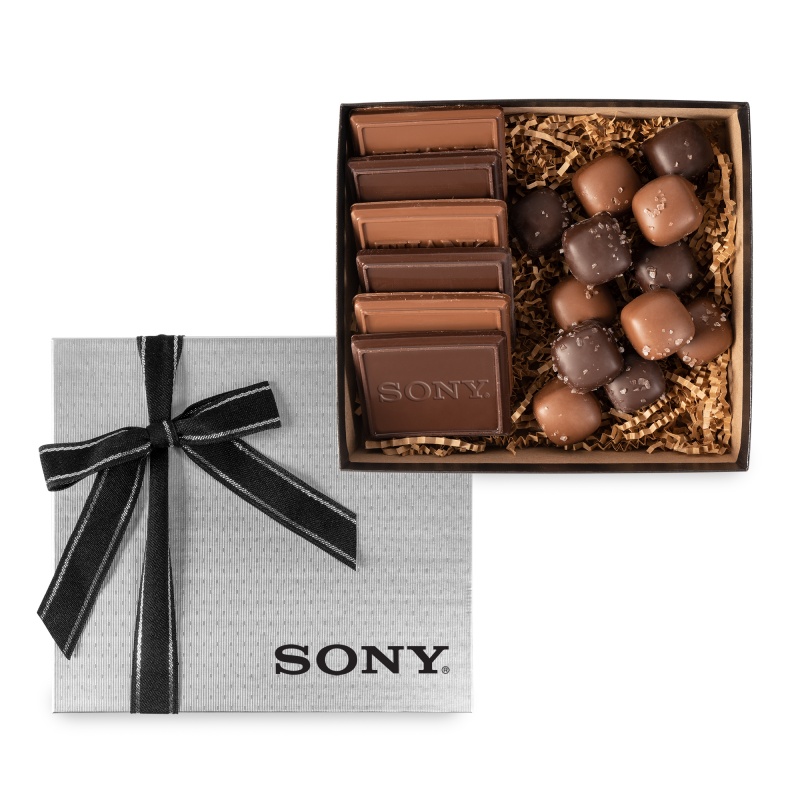 6 Piece Cookie Gift Box with Sea Salt Caramels 2