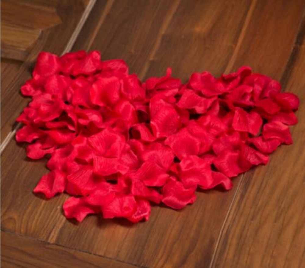 Artifical Fake Rose Petals