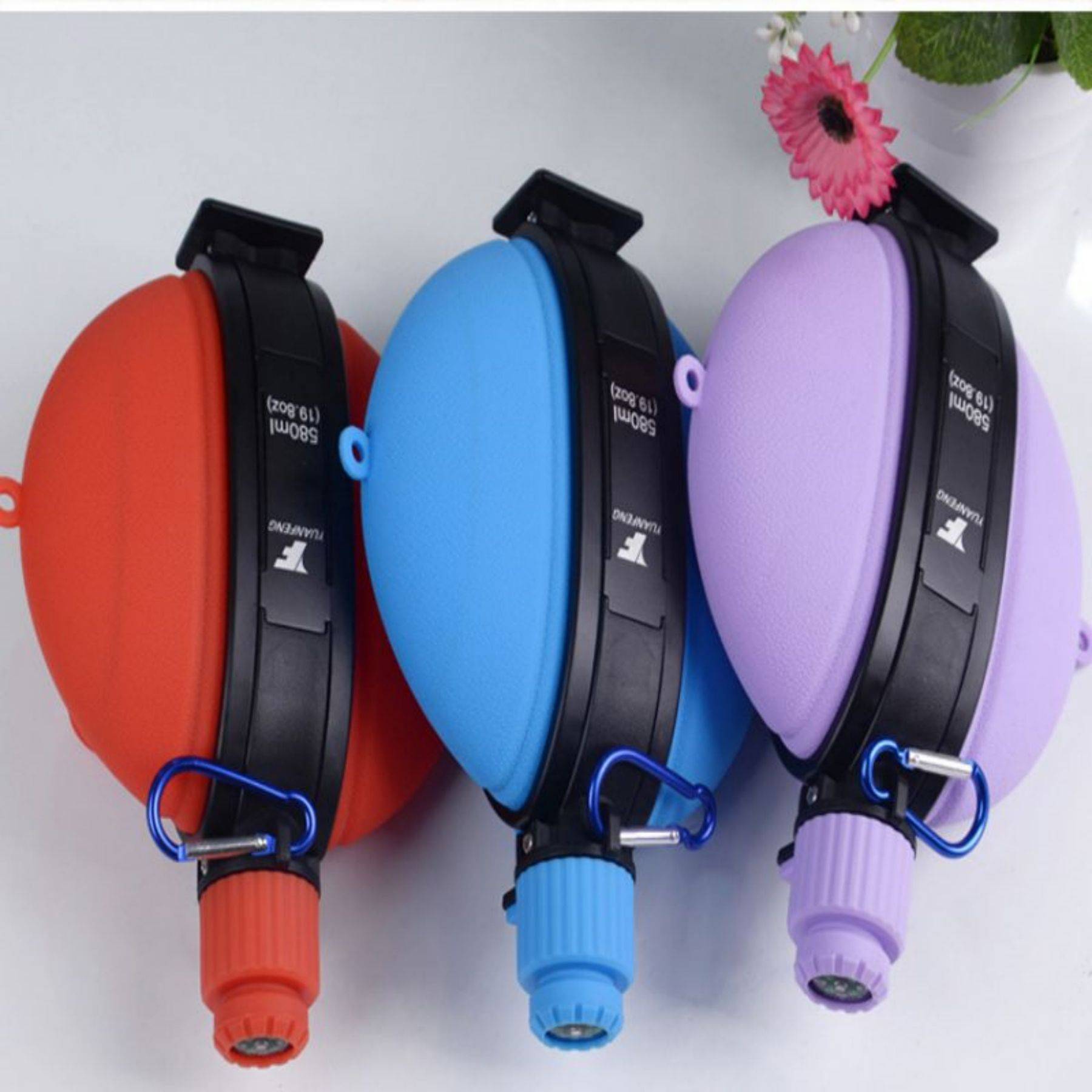 Silicone Portable Foldable Water Bottle With Compass 4