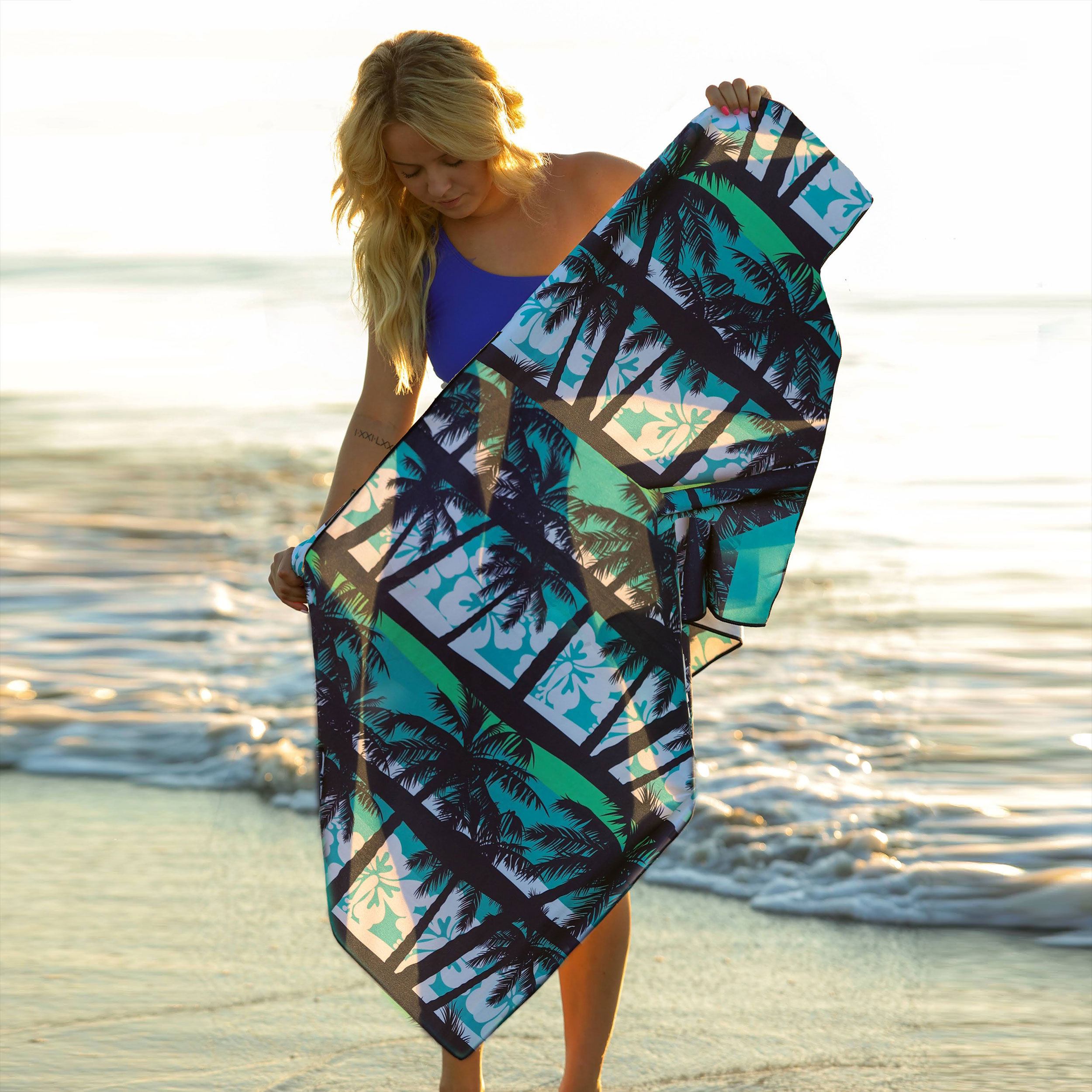 Microfiber Suede Beach Towel 1