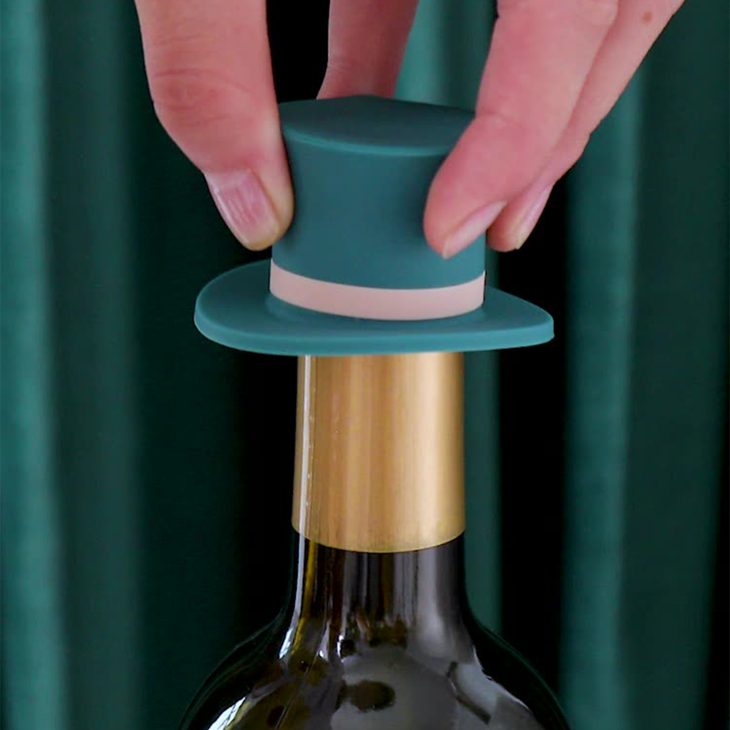 Silicone Magic Hat Multifunctional Wine Stopper 7