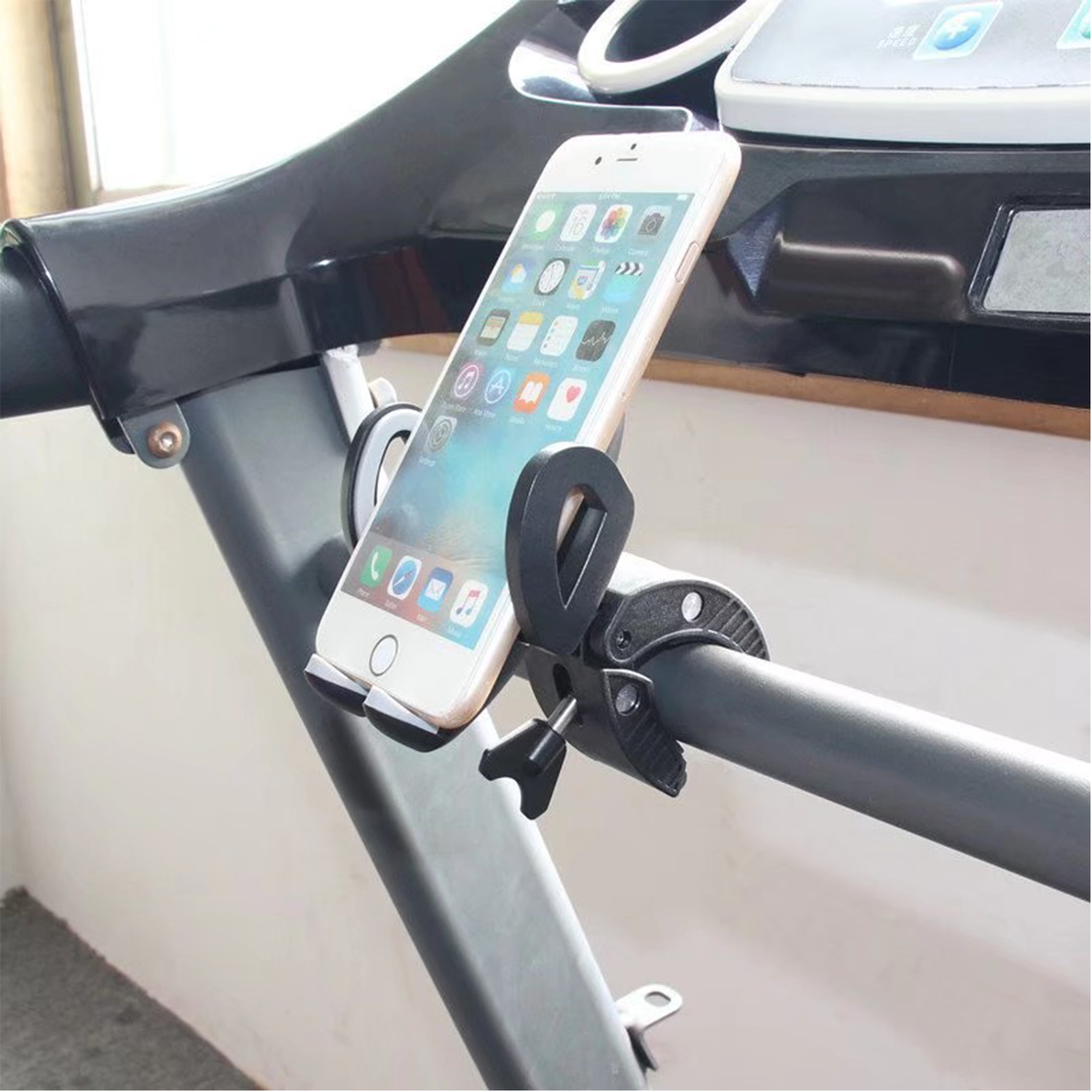 Golf Phone Holder 10