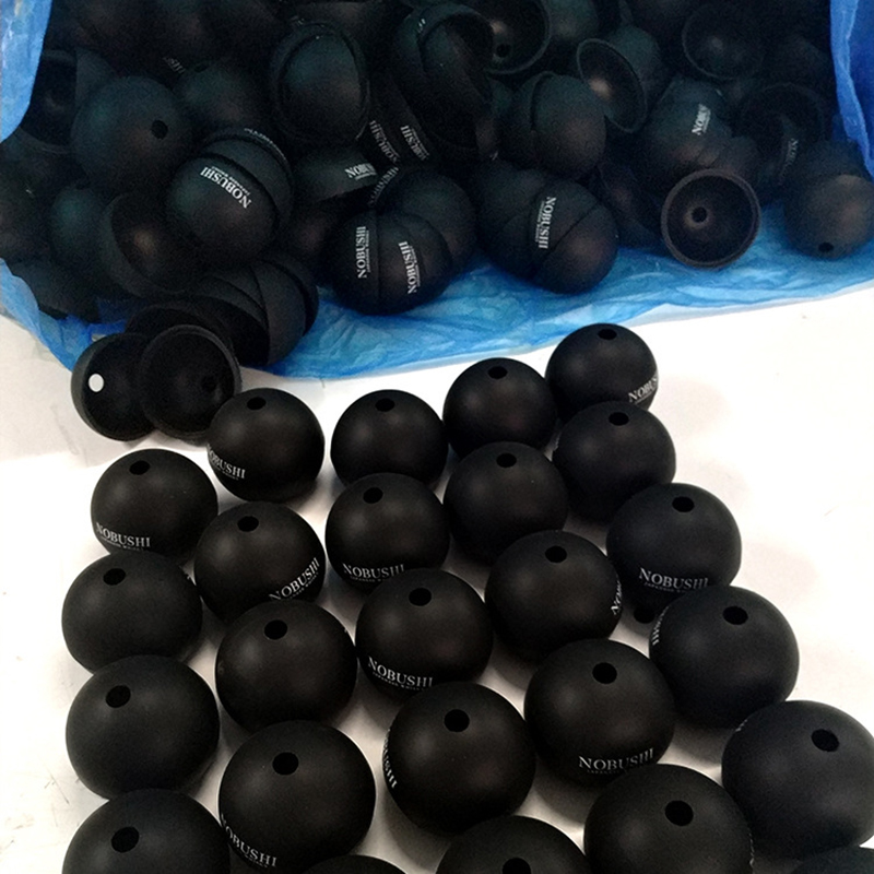 Medium Size Silicone Ice Maker for Cool Drinks Ice Ball Shape Mold 14