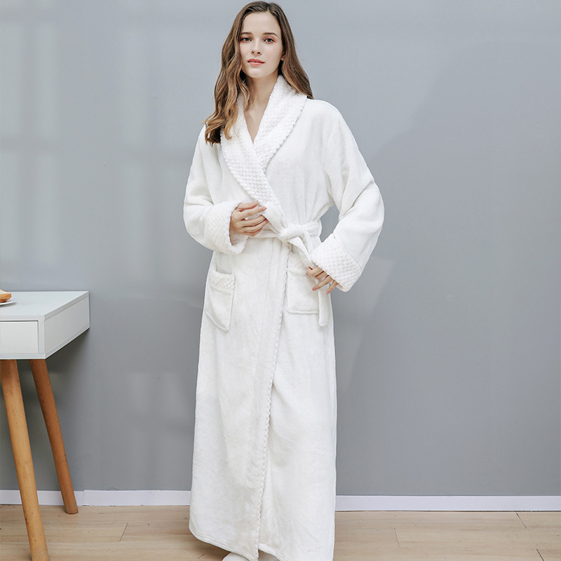 High Quality Women Men Fannel Warm Plush Robes 5