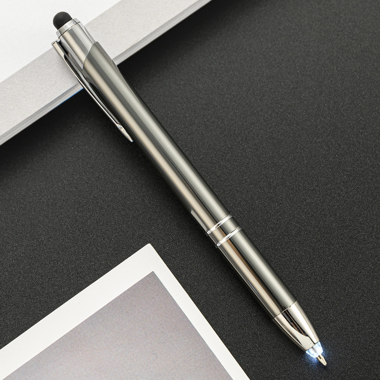 LED Flashlight Pen 2