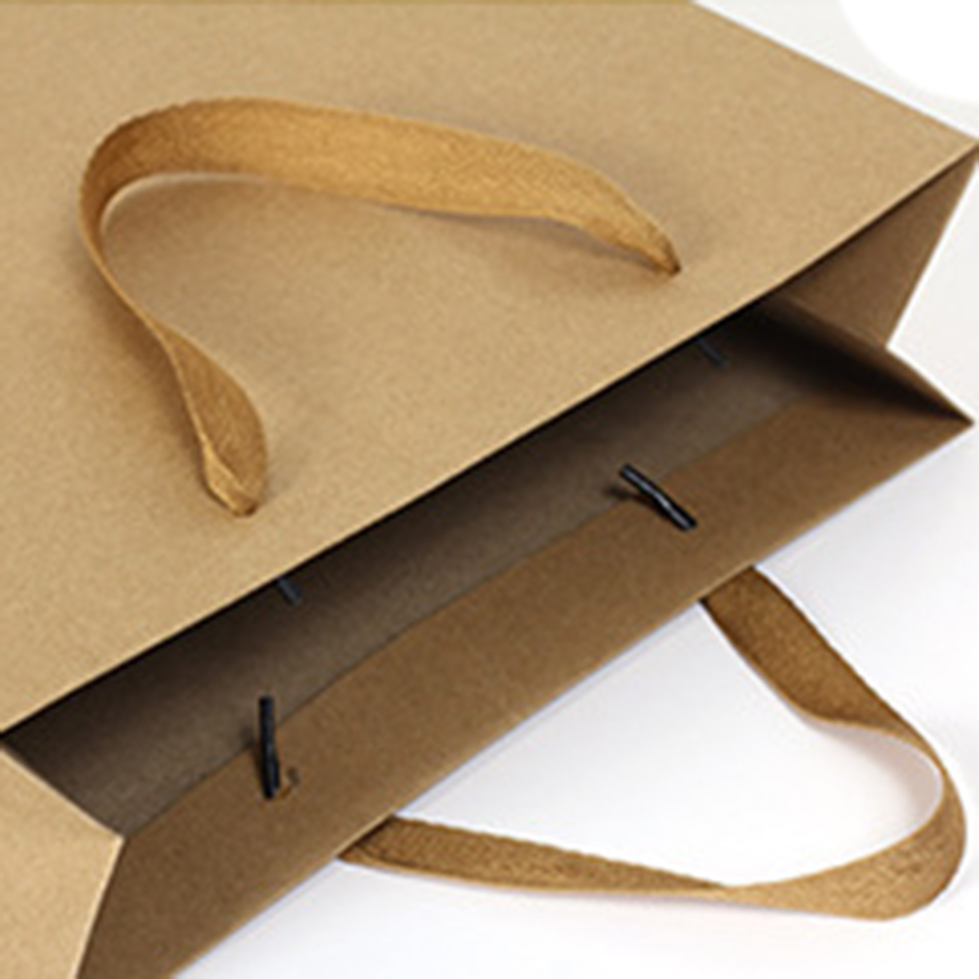 MOQ100 Kraft Paper Gift Bag 6
