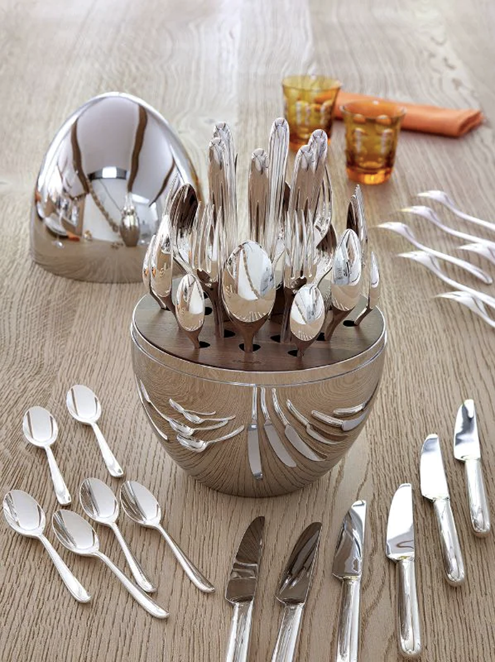 24-piece Silver-plated Flatware Set with Chest 6