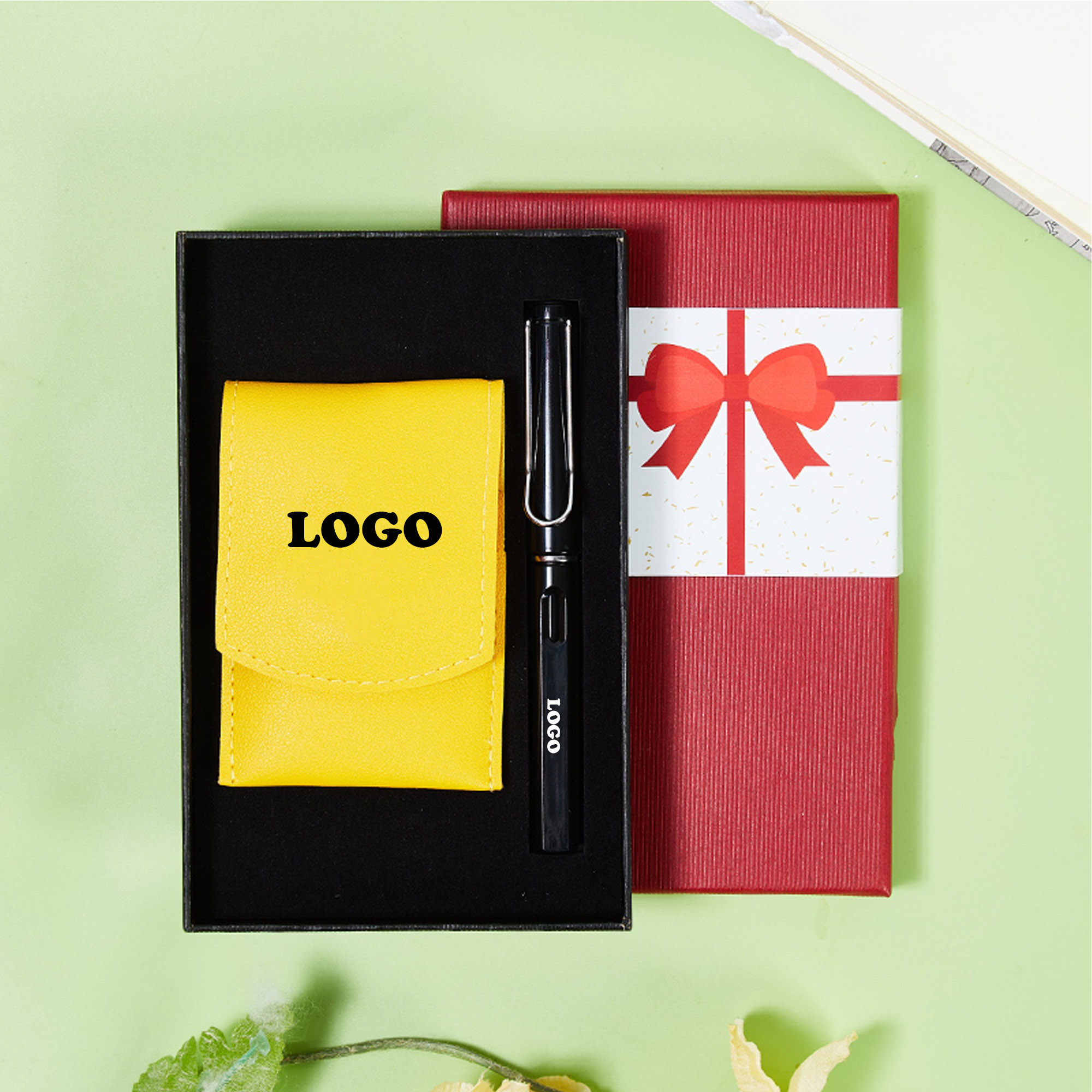 MOQ 10 pcs Logo Pen & Nail Clipper Kit 6