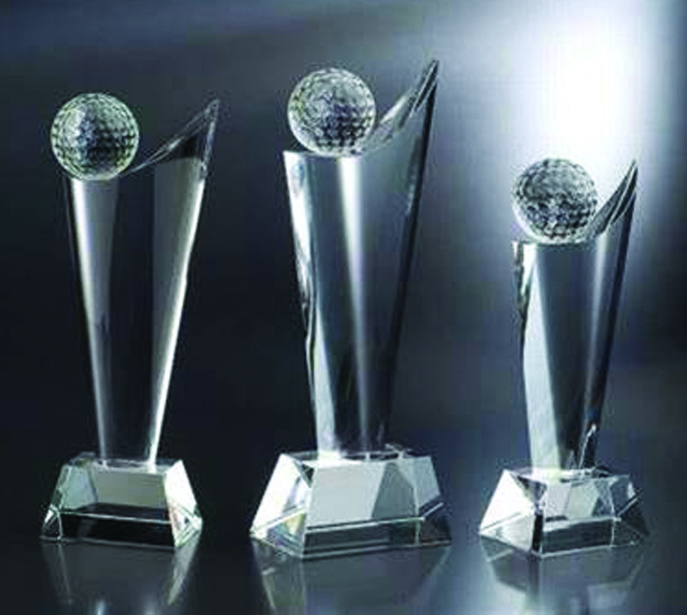 WINCHESTER OPTIC CRYSTAL AWARD - MEDIUM 1
